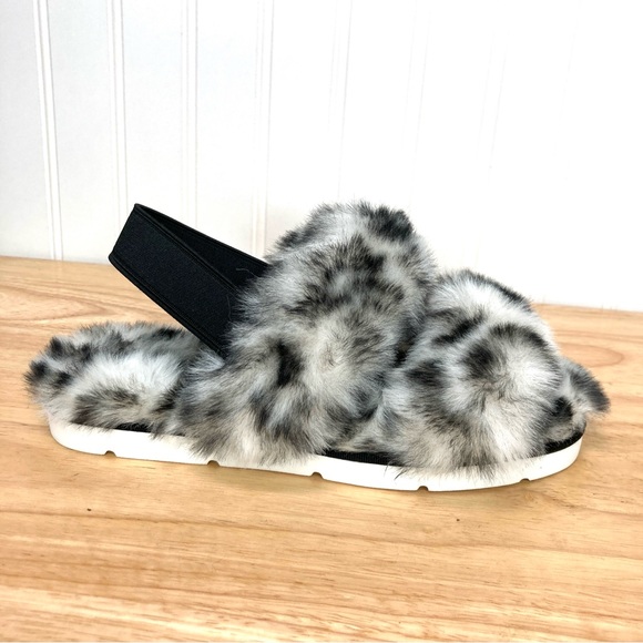 New Dolce Vita Black/White Spotted Faux Fur Poochy Slingback Slippers Women's 6 - Picture 11 of 13